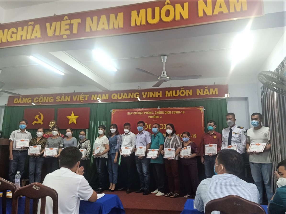 BQL MY HOUSE vinh dự được UBND Quận khen tặng