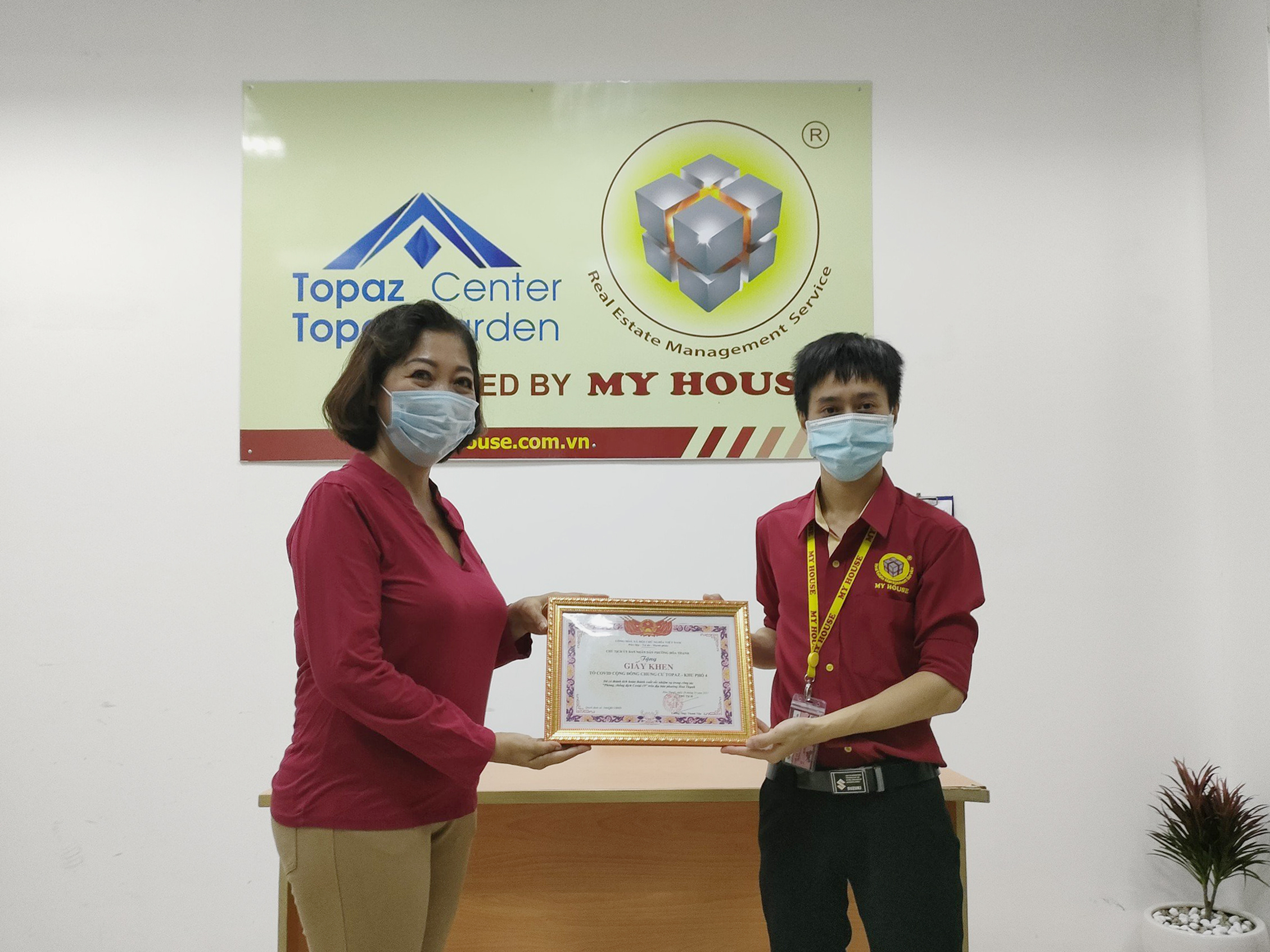 BQL MY HOUSE vinh dự được UBND Quận khen tặng