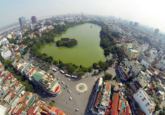 Có nên chọn mua nhà mặt hồ?